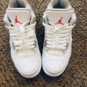 JORDAN 4s WHITE OREO SIZE 5.5Y